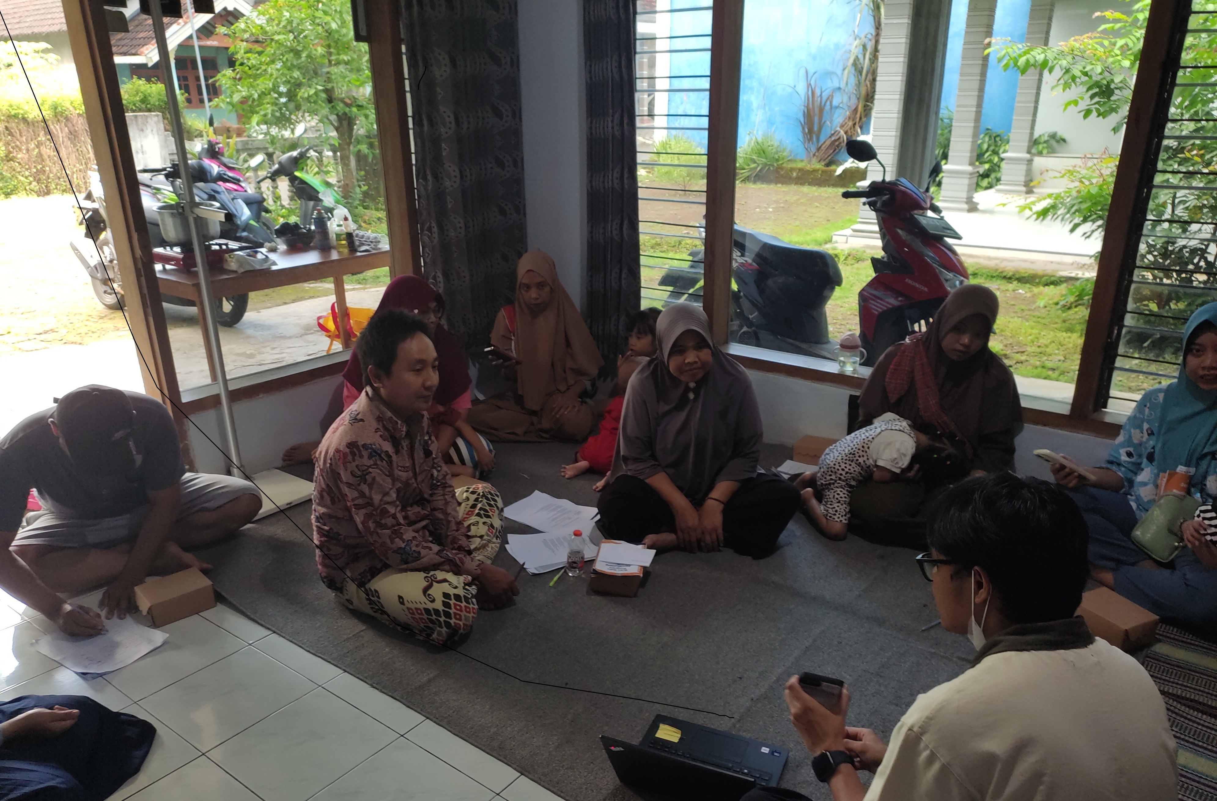 Sosialisasi Penggunaan AI oleh Tim Edufarmers